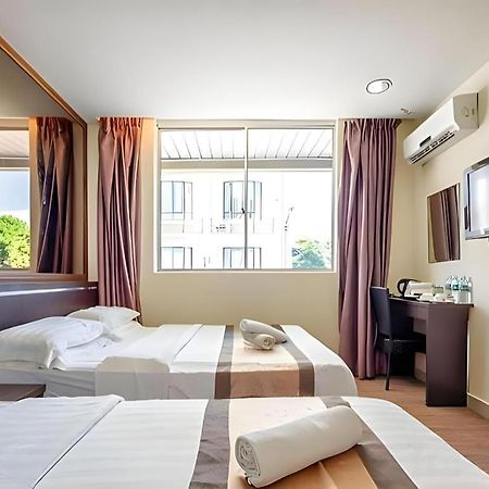 Goldenhill Hotel Kota Kinabalu Esterno foto