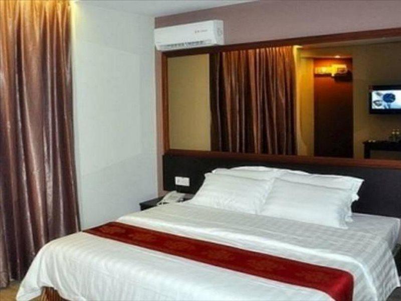 Goldenhill Hotel Kota Kinabalu Esterno foto