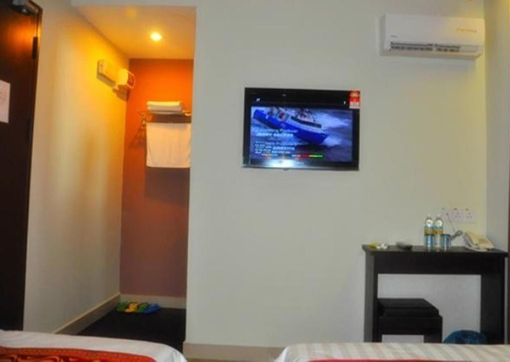 Goldenhill Hotel Kota Kinabalu Esterno foto