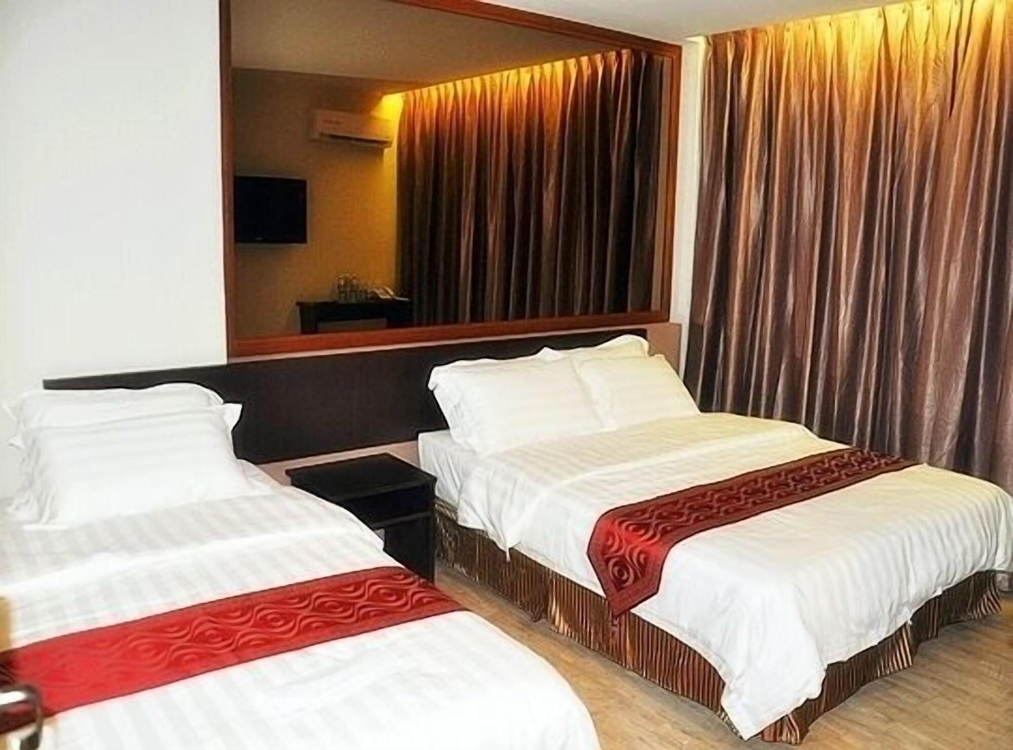 Goldenhill Hotel Kota Kinabalu Esterno foto