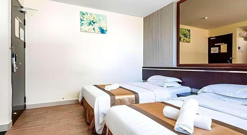Goldenhill Hotel Kota Kinabalu Esterno foto