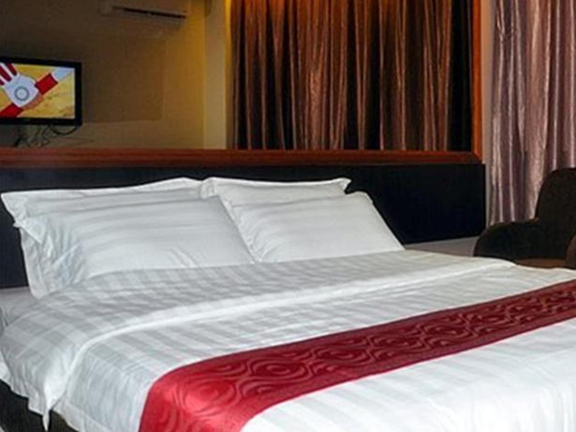 Goldenhill Hotel Kota Kinabalu Esterno foto